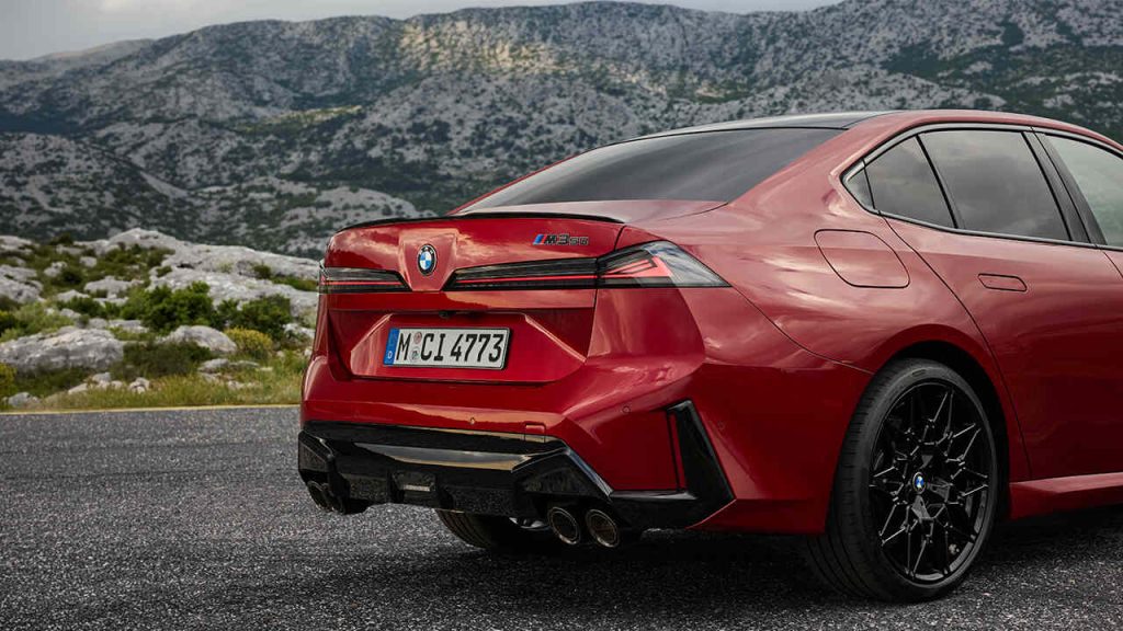 nya bmw 3-serie m350 bakifrån